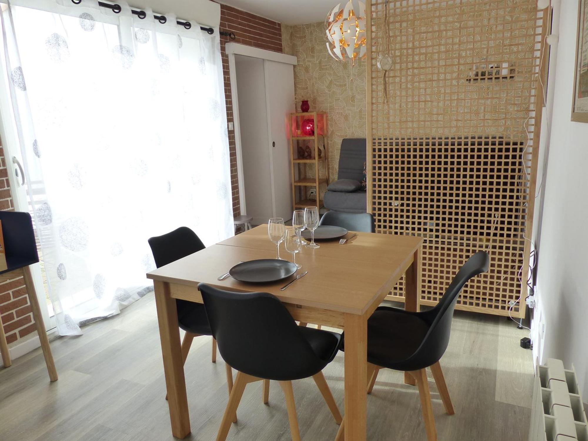 LA PETITE MAISON TAHET, 4 pers avec terasse Basse-Indre Extérieur photo